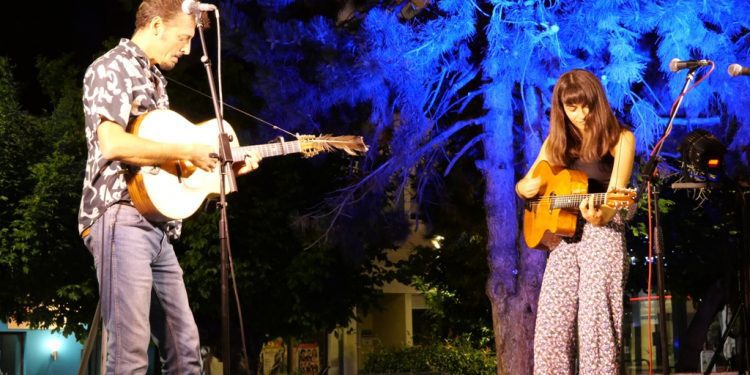 Δήμος Γρεβενών: Μουσικό ταξίδι στην καρδιά της πόλης από τους Kadinelia (Βίντεο)
