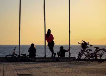Κορονοϊός: Τι αλλάζει στον τρόπο υπολογισμού των θανάτων – Τι είπε ο Πλεύρης στο OPEN
