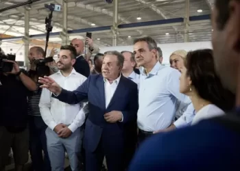 Μητσοτάκης από Σέρρες: Η Ελλάδα δεν γυρίζει πίσω – Το 2023 ο λαός θα κρίνει και θα συγκρίνει (pics)