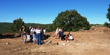 Επίσκεψη μαθητών στις ανασκαφές της κοινότητας Αγίου Γεωργίου για την «Ευρωπαϊκή Εβδομάδα Κινητικότητας» (Βίντεο+Φωτογραφίες)