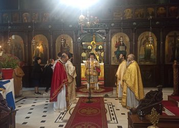 Όρθρος και Αρχιερατική Θεία Λειτουργία στον Ιερό Μητροπολιτικό Ναό Ευαγγελισμού της Θεοτόκου στα Γρεβενά. Χειροτονία ιερέως.