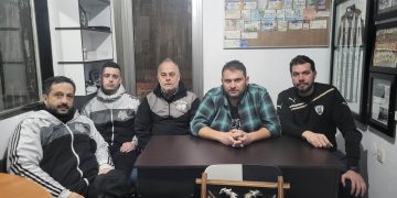 Δωρεά απινιδωτών από την Λέσχη Φίλων ΠΑΟΚ Γρεβενών