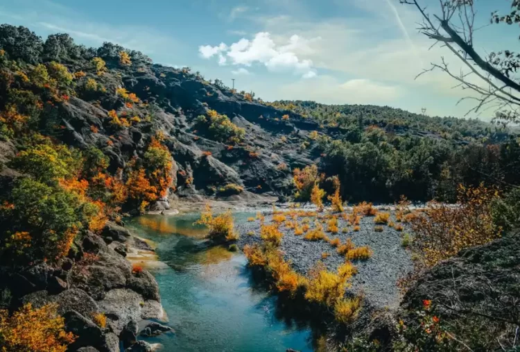 Χειμερινές αποδράσεις με θέα τη χιονισμένη Πίνδο: Η πόλη-όνειρο που αξίζει φέτος να γίνει πρωταγωνίστρια