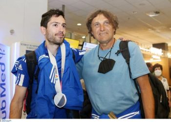 Πομάσκι για Τεντόγλου: «Και ξυπόλητος θα πηδούσε καλά» – Τι είπε για τα «απαγορευμένα» παπούτσια