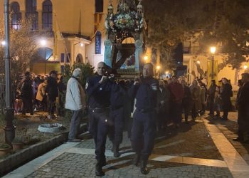 Ο Ευαγγελισμός της Θεοτόκου στον πανηγυρίζοντα Ιερό Μητροπολιτικό Ναό των Γρεβενών.