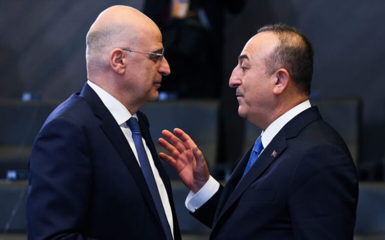 Συνάντηση Δένδια – Τσαβούσογλου στις Βρυξέλλες