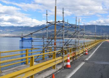 Επιθεώρηση εργασιών επισκευής της σοβαρής ρωγμής της Υψηλής Γέφυρας Σερβίων (Φωτογραφίες)