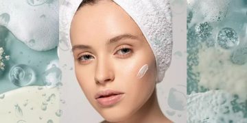 Skincare Smoothie: Η νέα τάση στην περιποίηση που θέλει να αναμειγνύεις όλα τα προϊόντα πριν την εφαρμογή
