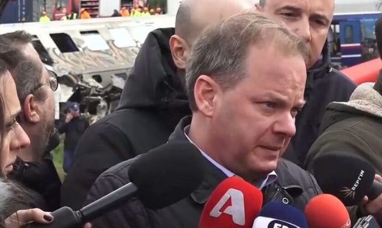 Παραιτήθηκε ο υπουργός Μεταφορών Κώστας Καραμανλής