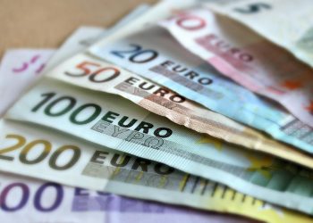 Δηλώσεις του Πρωθυπουργού Κυριάκου Μητσοτάκη στην έναρξη της σύσκεψης με αντικείμενο τη νέα αύξηση του κατώτατου μισθού