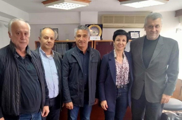 Η Λαμπρινή Κόγιου – Χατζηζήση Υποψήφια Βουλευτής Ν. Γρεβενών επισκέφθηκε το εμπορικό Επιμελητήριο Γρεβενών