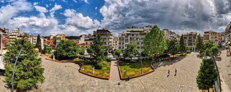 Δήμος Γρεβενών: Έως τις 28 Απριλίου η υποβολή αιτήσεων για ανάπτυξη τραπεζοκαθισμάτων