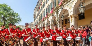 Τα ωραιότερα πασχαλινά έθιμα στην Ελλάδα