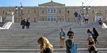 Εφορία: Έρχονται μπαράζ προειδοποιητικών τηλεφωνημάτων και σαρωτικοί έλεγχοι -Το σχέδιο δράσης