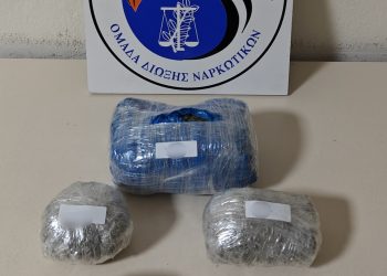 Συνελήφθη 43χρονος ημεδαπός από αστυνομικούς του Τμήματος Ασφάλειας Εορδαίας για κατοχή και διακίνηση ναρκωτικών στην πόλη της Πτολεμαΐδας.