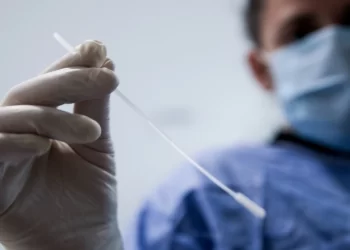 Η επιστήμη μίλησε: Τι είχαν τελικά όσοι δεν κόλλησαν ποτέ κορωνοϊό