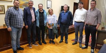 Συνάντηση εργασίας Δασταμάνη-ΤΑΙΠΕΔ για Χιονοδρομικό Κέντρο Βασιλίτσας (Φωτογραφίες)