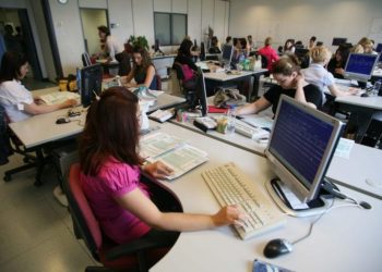 Δημόσιο: Τι «φέρνει» το νέο μισθολόγιο των υπαλλήλων