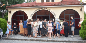 Με μεγαλοπρέπεια ο “Μέγας Πανηγυρικός Εσπερινός” της Αγίας Παρασκευής στα Γρεβενά (Φωτογραφίες & video)