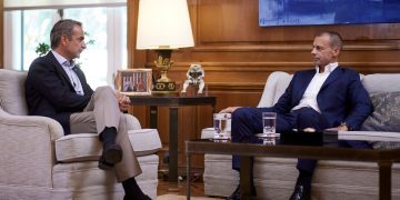 Κ. Μητσοτάκης: «Κλείνουν όλες οι λέσχες οπαδών – Να μη φτάσουμε στον αποκλεισμό των ομάδων από την Ευρώπη»