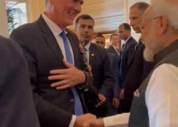 Συνάντηση Νίκου Παπανδρέου με τον Ινδό Πρωθυπουργό Ναρέντρα Μόντι
