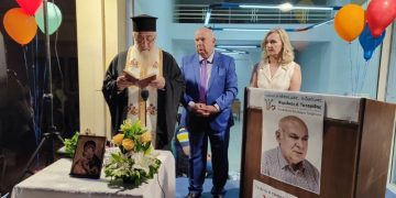 “Προάγγελος”νίκης. “Tάραξε τα νερά” της προεκλογικής περιόδου η πρωτοφανής σε μέγεθος και παλμό παρουσία του κόσμου.