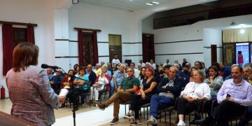 “ΕΛΠΙΔΑ” Γεωργία Ζεμπιλιάδου: Δεν μας νοιάζει τι χρώμα θα βαφεί ο Χάρτης το βράδυ των εκλογών, μας νοιάζει να φύγει το γκρίζο!