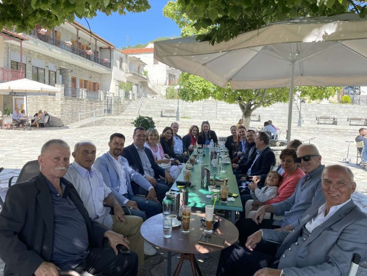 Ο υποψήφιος Δήμαρχος Γρεβενών Χρήστος Τριγώνης σε Ελεύθερο, Μέγαρο, Εκκλησιές, Κυδωνιές (Φωτογραφίες)