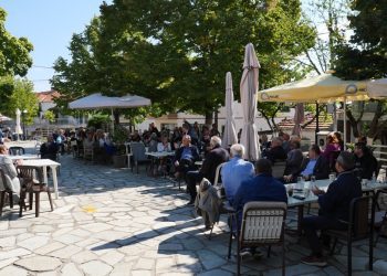 «Τριγώνης ΜΠΡΟΣΤΑ σε όλα τα χωριά!» – Κλίμα ΝΙΚΗΣ και σε Μέγαρο, Λόχμη, Μεγάλο Σειρήνι (Φωτογραφίες)