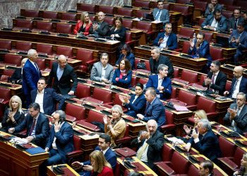 ΣΥΡΙΖΑ: Ούτε οι μισοί βουλευτές του κόμματος δεν πήγαν σήμερα στη Βουλή
