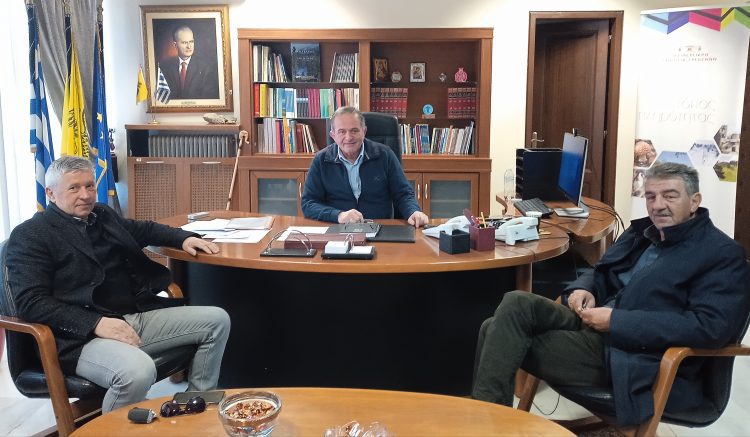 Συνάντηση του Αντιπεριφερειάρχη Γρεβενών με τους απερχόμενους Δημάρχους Γρεβενών και Δεσκάτης