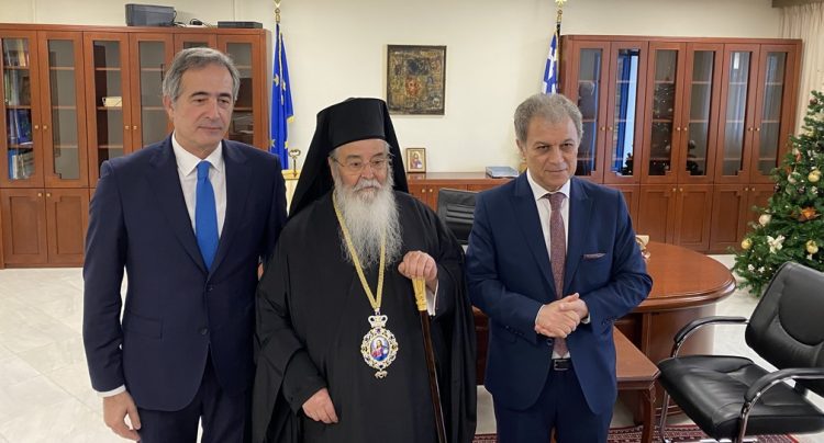 ΑΝΤΑΛΛΑΓΉ ΕΥΧΩΝ ΣΤΟ ΓΡΑΦΕΙΟ ΤΟΥ ΠΕΡΙΦΕΡΕΙΑΡΧΗ ΔΥΤΙΚΗΣ ΜΑΚΕΔΟΝΙΑΣ