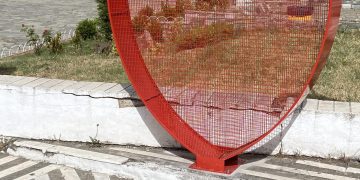 «Τοποθέτηση της πρώτης καρδιάς για πλαστικά καπάκια στο Δήμο Δεσκάτης»