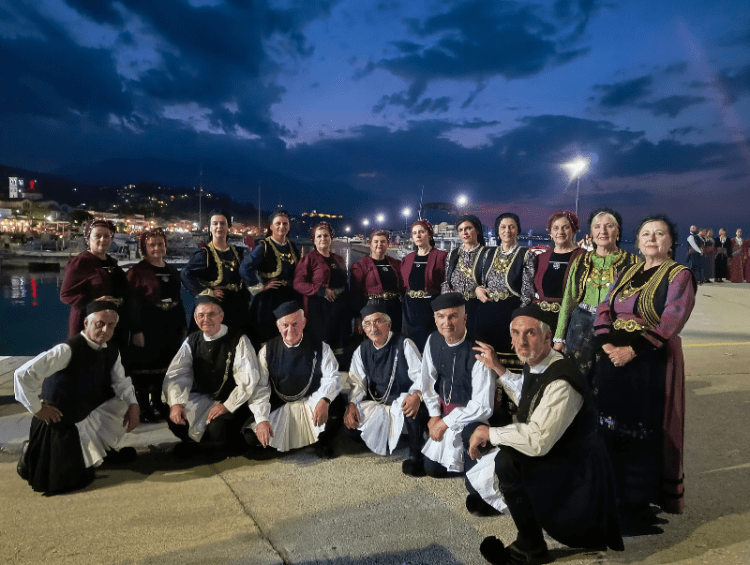ΓΡΕΒΕΝΙΩΤΕΣ ΚΟΖΑΝΗΣ ΣΤΟΝ ΠΛΑΤΑΜΩΝΑ   