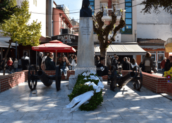 Κατάθεση στεφάνων από τους μαθητές των Σχολείων των Γρεβενών 25/10/24