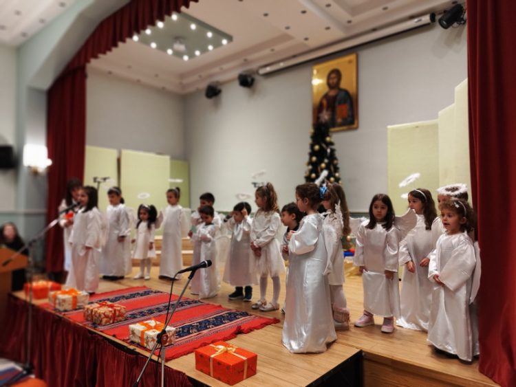 Χριστουγεννιάτικη Γιορτή των Κατηχητικών της Ιεράς Μητροπόλεως Γρεβενών