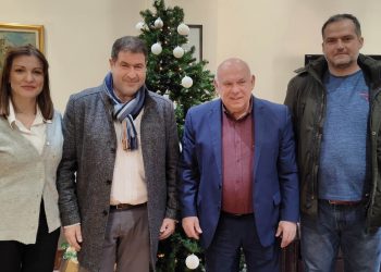 Εθιμοτυπική συνάντηση του Δημάρχου Γρεβενών, Κυριάκου Ταταρίδη με τον Βουλευτή Γρεβενών, Θανάση Σταυρόπουλο.