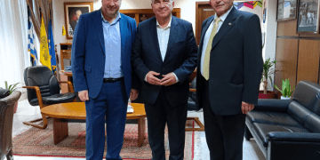 Πολυπληθές κυβερνητικό κλιμάκιο επισκέφθηκε την Π.Ε. Γρεβενών, την Τετάρτη 5 Δεκεμβρίου 2024, στο πλαίσιο της συζήτησης για την «Εθνική Στρατηγική για την Περιφερειακή και Τοπική Ανάπτυξη»