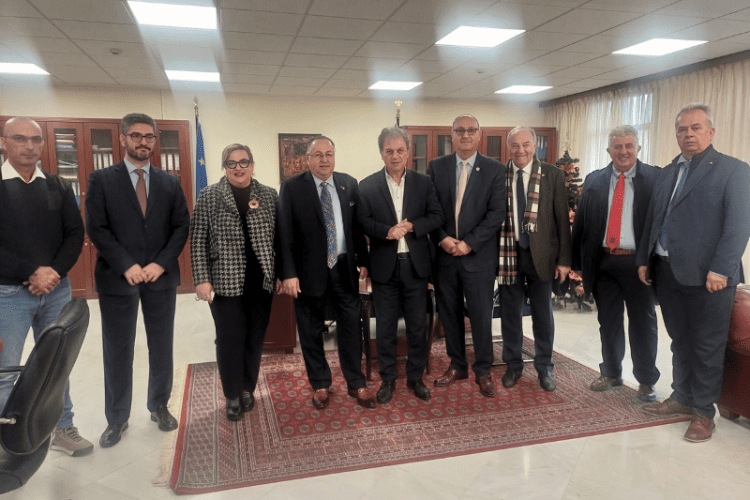 Συνάντηση του Περιφερειάρχη Δ. Μακεδονίας Γιώργου Αμανατίδη με στελέχη της AHEPA HELLAS HJ-15 Ioannis Trantas