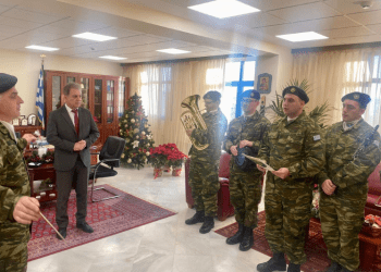 Πρωτοχρονιάτικα κάλαντα και ευχές σήμερα στο γραφείο του Περιφερειάρχη Δυτικής Μακεδονίας