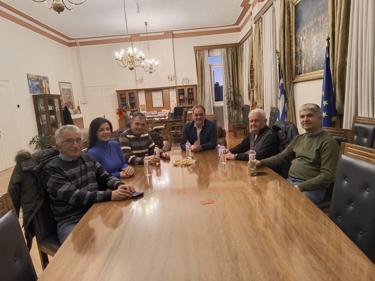 ΣΤΟ ΔΗΜΑΡΧΟ ΚΟΖΑΝΗΣ ΟΙ ΓΡΕΒΕΝΙΩΤΕΣ ΚΟΖΑΝΗΣ
