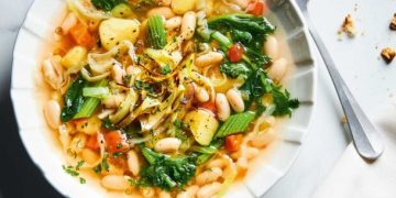 Ribollita, η φασολάδα της Τοσκάνης