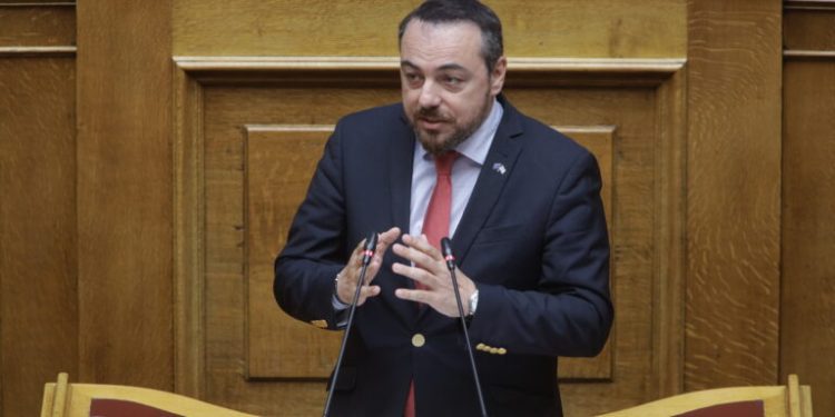 Φραγκίσκος Παρασύρης: «Έρχεται το χωροταξικό των ΑΠΕ και μαζί αυξήσεις στα ανταποδοτικά για τις τοπικές κοινωνίες»