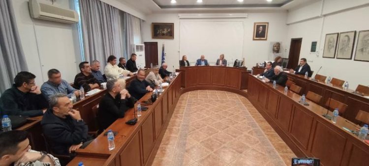 Έκδοση ψηφίσματος διαμαρτυρίας του Δημοτικού Συμβουλίου Γρεβενών κατά του Προεδρικού Διατάγματος για την οριοθέτηση οικισμών