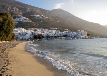 Τα πιο οικονομικά νησιά για διακοπές στην Ελλάδα