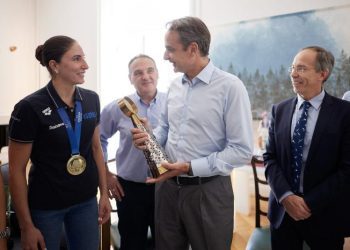 Συνάντηση του Πρωθυπουργού Κυριάκου Μητσοτάκη με την εθνική ομάδα πόλο γυναικών