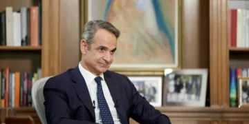 Κ. Μητσοτάκης για επέτειο αποκατάστασης της Δημοκρατίας: Τιμούμε όσους αντιστάθηκαν στη δικτατορία, αποκρούουμε τον λαϊκισμό του σήμερα