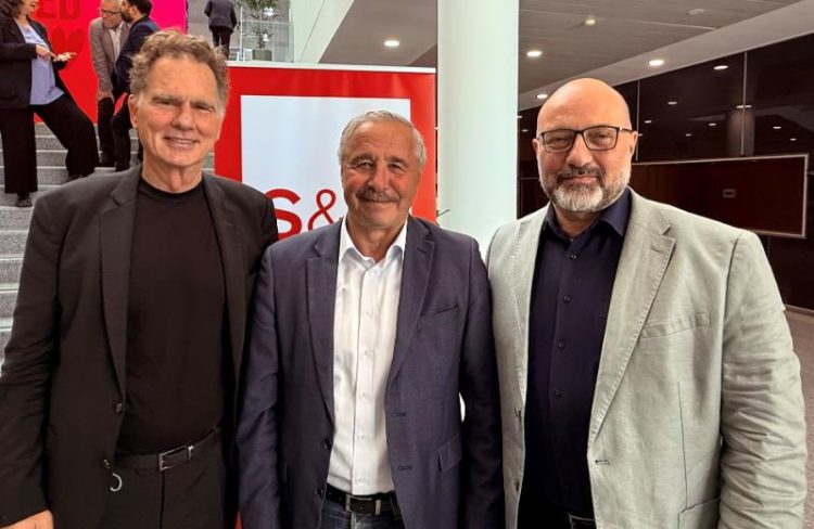 Ευρωβουλευτές ΠΑΣΟΚ προς Κομισιόν: «Η Ελληνική κτηνοτροφία καταρρέει – Άμεσες και αποτελεσματικές παρεμβάσεις στήριξης τώρα»