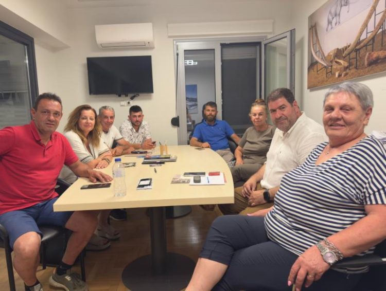 Συνάντηση του Βουλευτή Γρεβενών με τους Προέδρους Κοινοτήτων της Δημοτικής Ενότητας Ηρακλεωτών