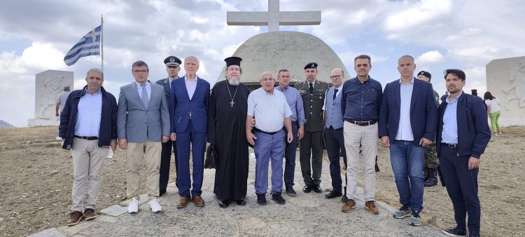 Ετήσιο μνημόσυνο του Συνδέσμου Εφέδρων Αξιωματικών Γρεβενών στο ιστορικό Μνημείο του Υψώματος Αννίτσα